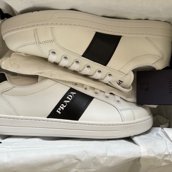 Prada Calzature - Picture 2 of 3